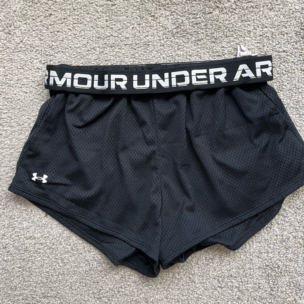 Under armour mesh shorts